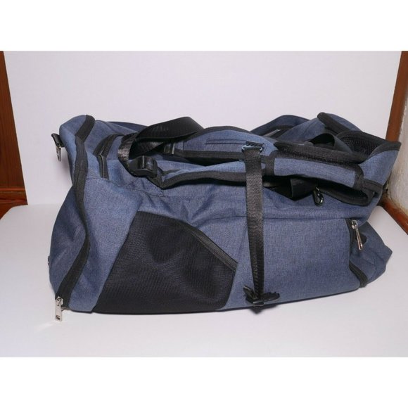 CySILI Sports Duffle Bag with Shoes Compartment and Wet Pocket - Picture 2 of 4